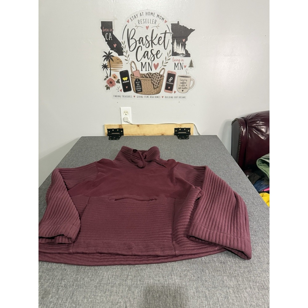 The North Face Womens Sz L Burgundy Mock Neck 1/4 Zip Fleece Sweatshirt Pockets